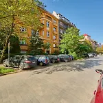 Wrocław Wapienna Apartment by Renters Prestige