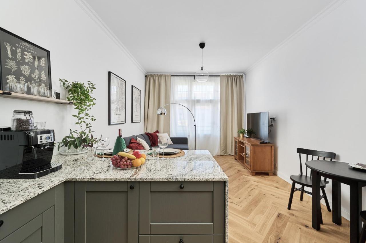 Wapienna By Renters Prestige *